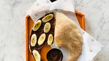 Kaak Nutella And Banana 7:00 Am >3:00 Pm Only!!!