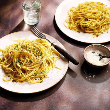 Spaghetti Aglio E Olio (Pittig)