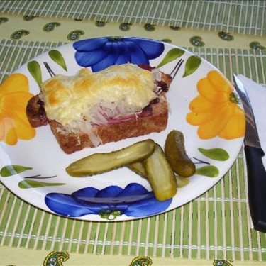 Grilled Reuben Sandwich