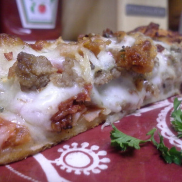 Meatlovers Pizza