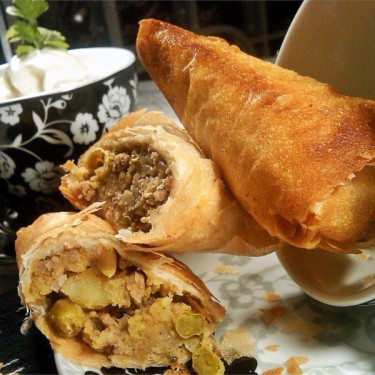 Samosa Z Wołowiną