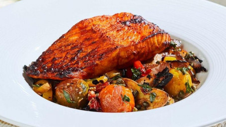 Salmon With Pan-Roasted Summer Vegetables