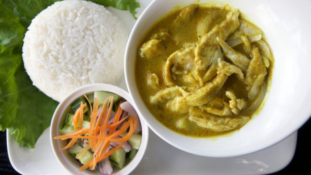 D03. Yellow Curry