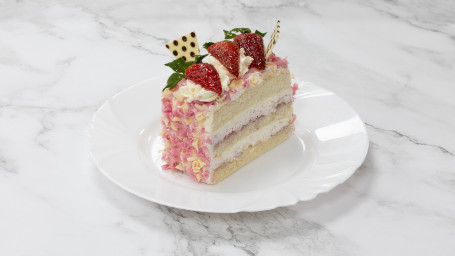 Sl010 Strawberry Blossom Cake Slice