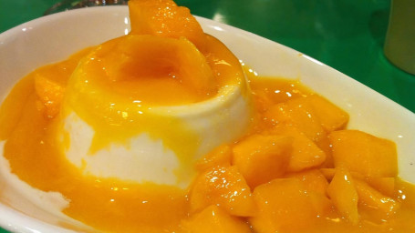 Panna Cotta With Mango Juice