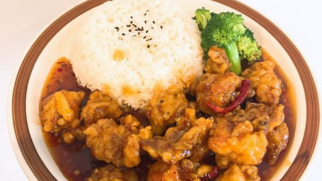 R12. General Tso's Chicken With Rice