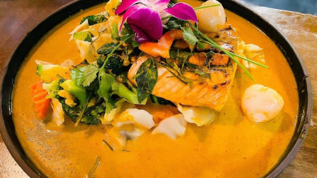 Grilled Salmon Lychee Yellow Curry Sauce