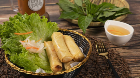 A3. Vietnamese Crispy Pork Spring Roll With Fish Sauce