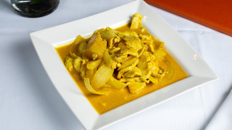 E4. Yellow Curry