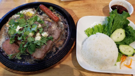 51. Sizzling Beef Steak Combo