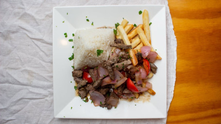 8. Lomo Saltado