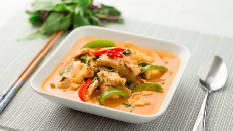 T1. Red Curry