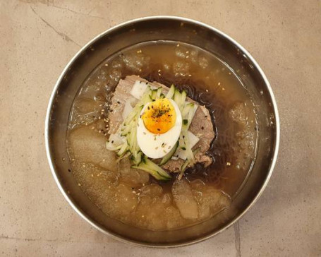 Mul Naeng Myeon (Cold Beef Noodle Soup)