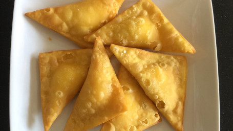 A04. Cream Cheese Rangoon (6)