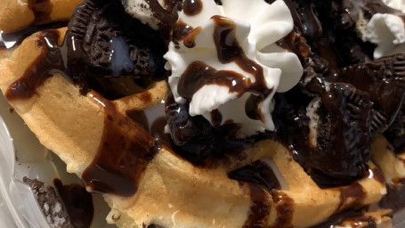 Oreo Dessert Waffle