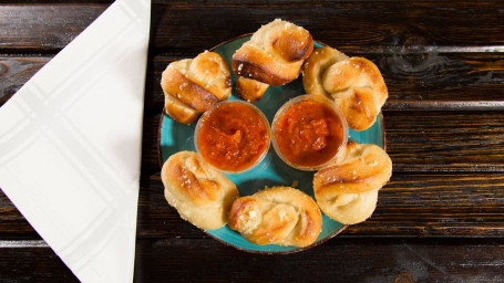 Garlic Knots With Marinara 6