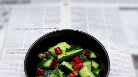 Xiǎo Wǎn Bàn Huáng Guā Cucumber Salad