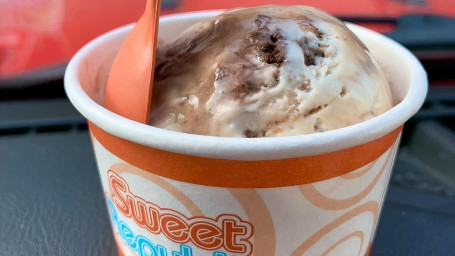Brownie Fudge Swirl Ice Cream G