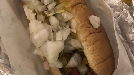 Chicagoan Hot Dog