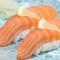 Nigiri Sashimi Di Salmone