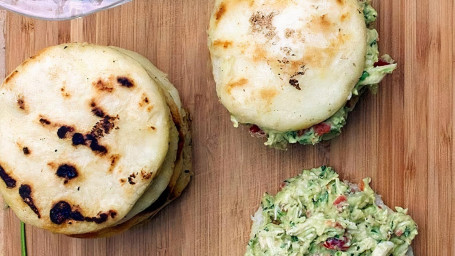 A7. Avocado Arepa