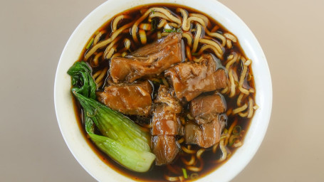 Hot Spicy Beef Tendon Noodle Soup . Hóng Shāo Niú Jīn Miàn