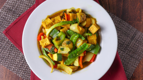 Curry Basil Vegetable With Tofu Kā Lī Cài Dòu Fǔ