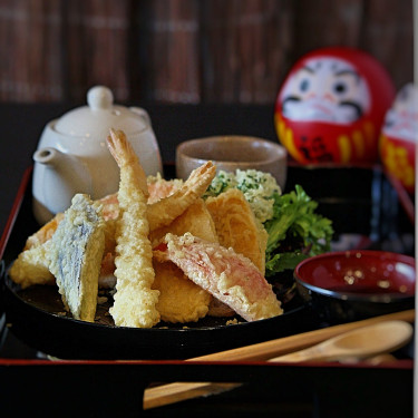 Mixed Tempura (8 Pcs)