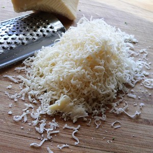 CHEESE PARMESAN GRATED